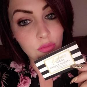 Meet your Posher, Christie